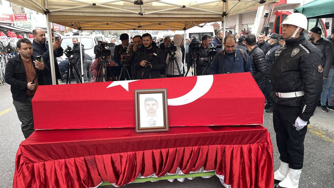 Şehitlere son veda - Resim: 3